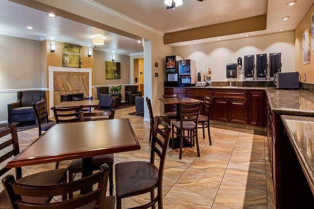 Best Western El Centro Inn Bagian luar foto