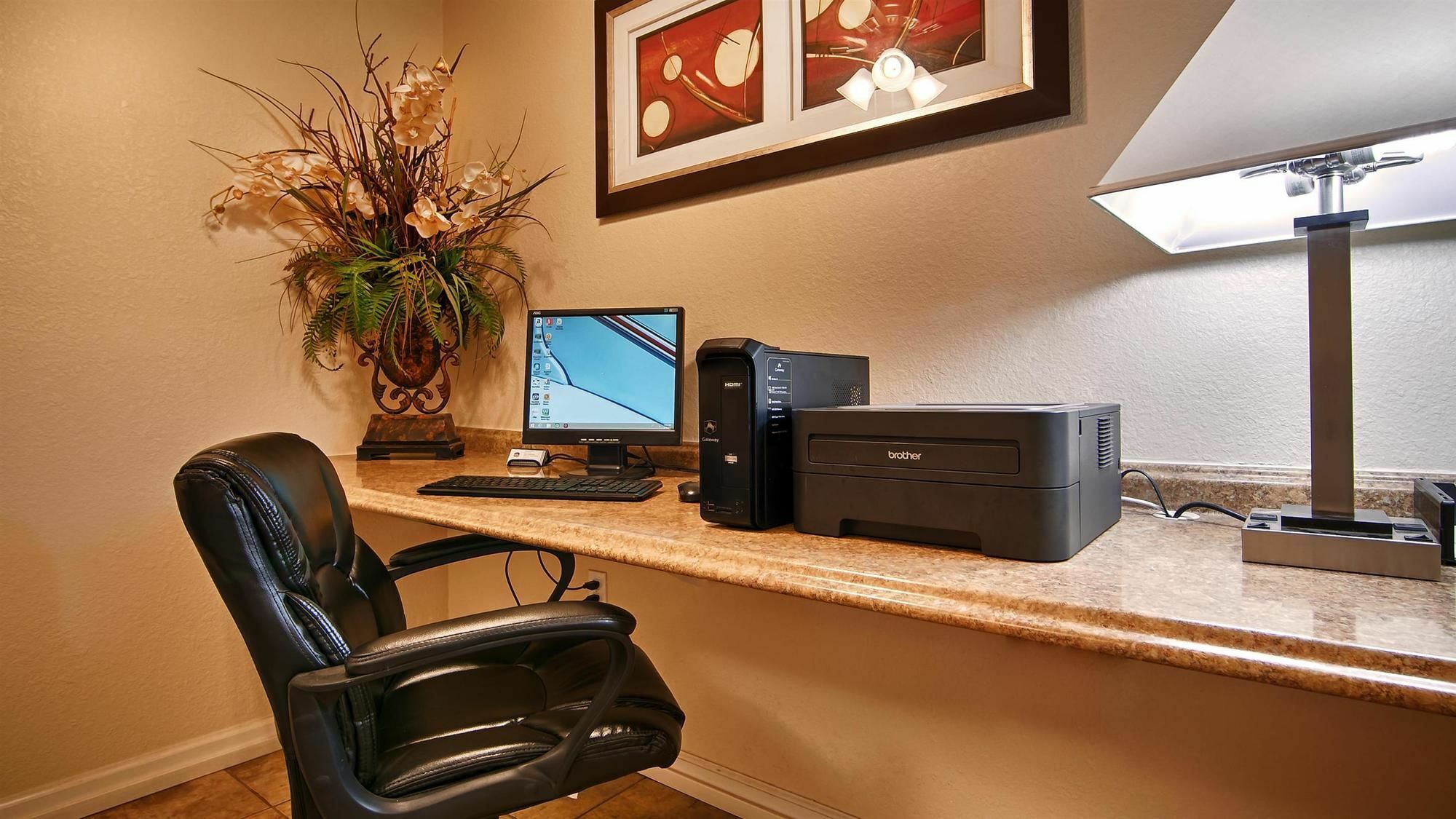 Best Western El Centro Inn Bagian luar foto